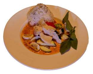 Hühnerfleisch mit Kokosmilch und roter Currysauce (scharf)