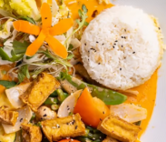 Gemüse mit Kokosmilch und Mango-Sauce (vegetarisch-scharf)